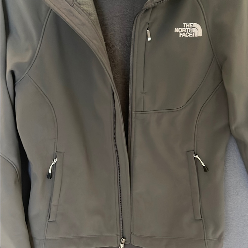 The North Face Women's Dark Gray Ski Jacket - Picture 4 of 7